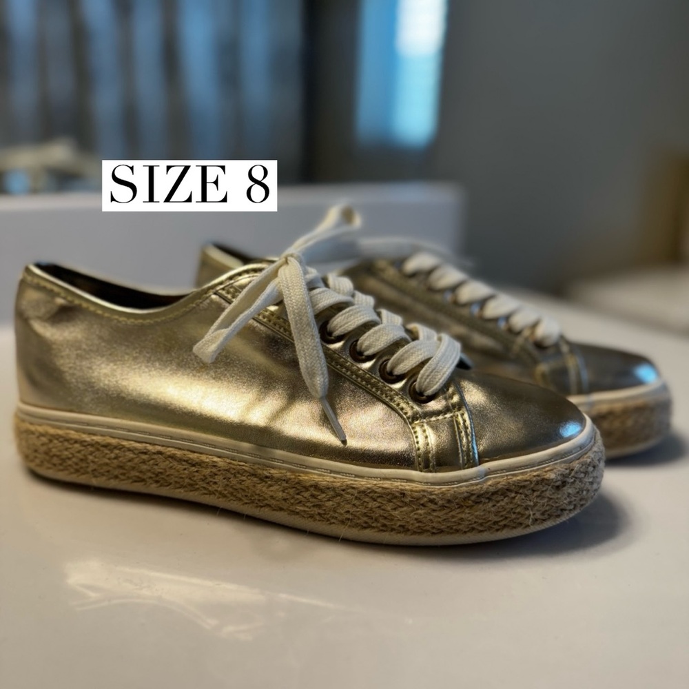 Gold Metallic Low-Top Sneakers with Platform Sole